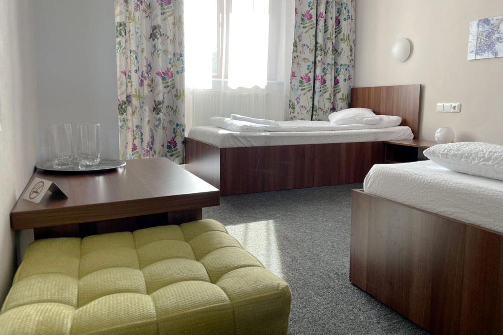 Motel Gilău Eksteriør bilde