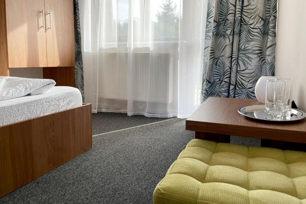 Motel Gilău Eksteriør bilde